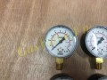 Đồng hồ đo áp suất Wika 111.10.63 Đức, P0-10Bar, thân thép D63, chân đồng 1/4 inch, 8A, không dầu