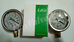 Đồng hồ đo áp suất Ligi chân đồng đứng 8A, vỏ inox dầu D63  P-1kg, -76mHg 