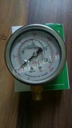 Đồng hồ đo áp suất Ligi chân đồng đứng 8A, vỏ inox dầu D63  P20kg 300psi 