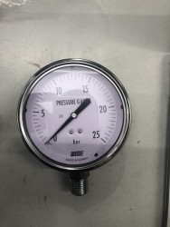 Đồng hồ đo áp suất Wise Hàn Quốc, D100mm, vỏ Inox 304, chân 1/2 inch (15A), áp suất 0-25 Bar, P254