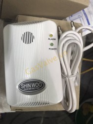 Đầu báo rò rỉ khí gas nhà hàng Shinwoo ND-104N, có chuông báo rò gas, có tín hiệu ngắt van điện từ, dùng diện AC220V
